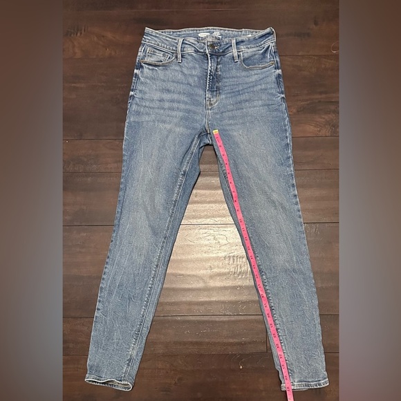 Old Navy Jeans for women - Picture 1 of 4